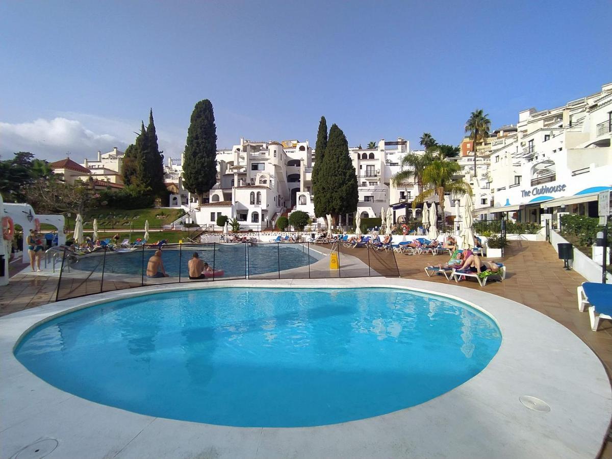Pueblo Evita Benalmadena Appartement Pres De La Plage Avec Piscine Bagian luar foto